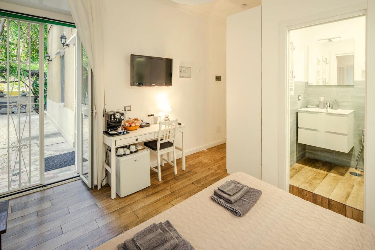 Affittacamere Garden House - Luxury - Overnight Only